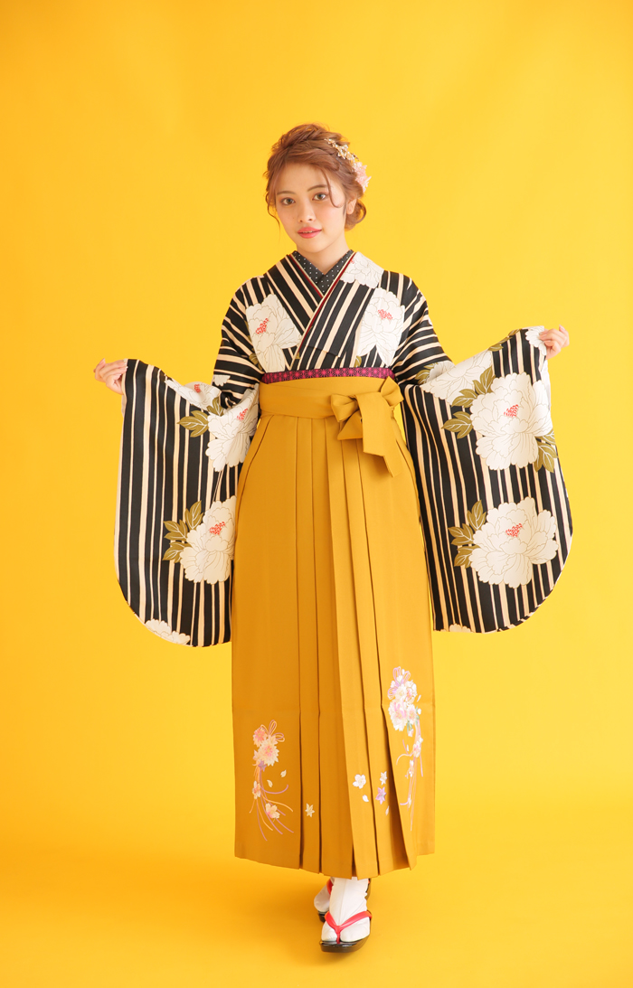 卒業袴HK-005（宅配レンタル）黄色刺繍袴
