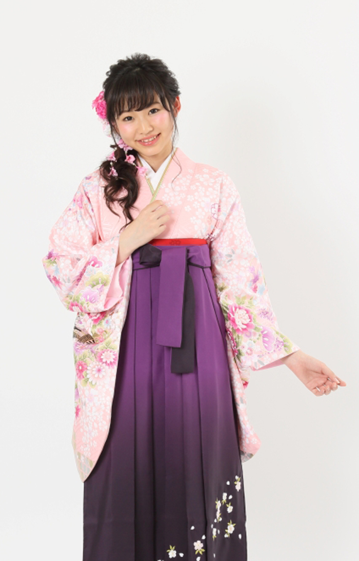 卒業袴KC-021（宅配レンタル）ピンク色古典柄着物