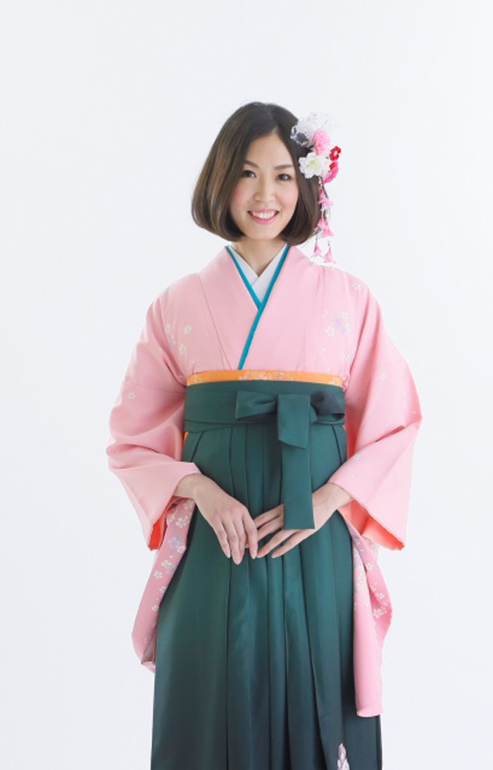 卒業袴KD-007（宅配レンタル）ピンク色古典柄着物