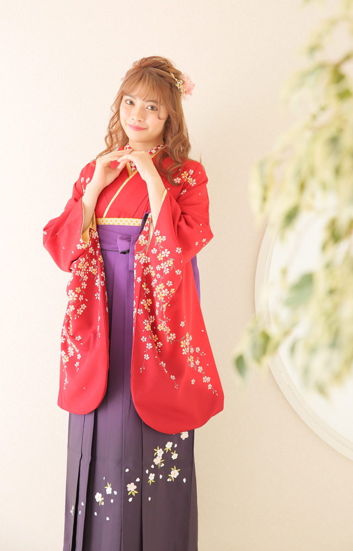 卒業袴KD-008（宅配レンタル）赤色古典柄着物