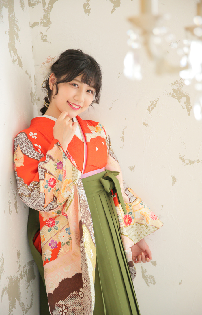 卒業袴KK-006（宅配レンタル）オレンジ色古典柄着物