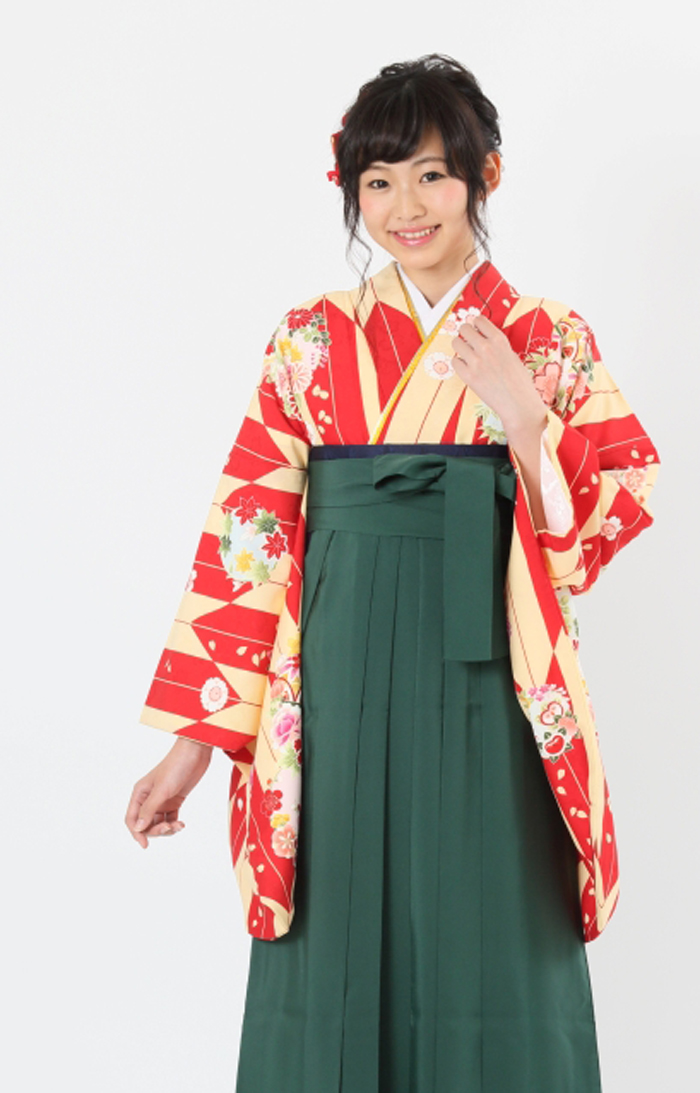 卒業袴KM-001（宅配レンタル）赤色古典柄着物