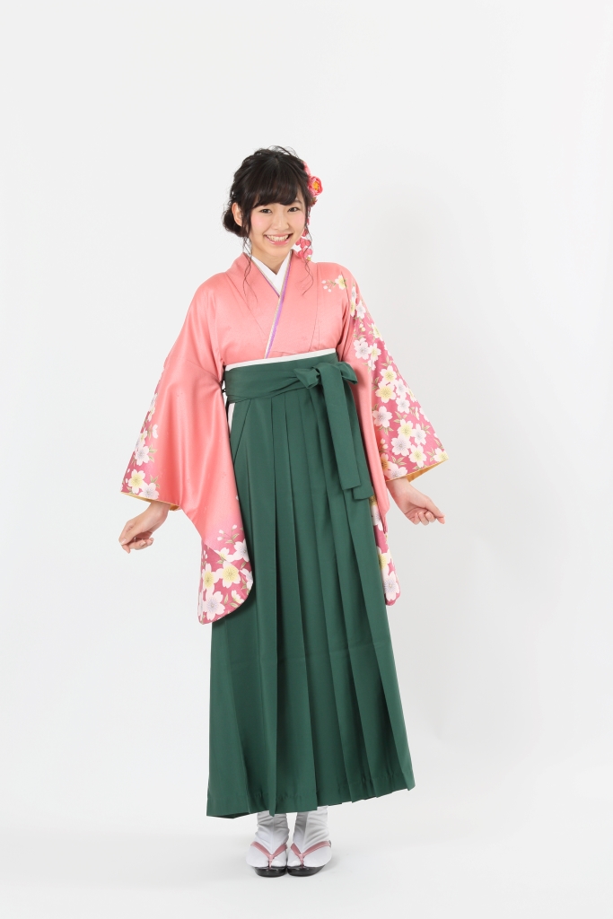 卒業袴KD-004（宅配レンタル）ピンク色古典柄着物